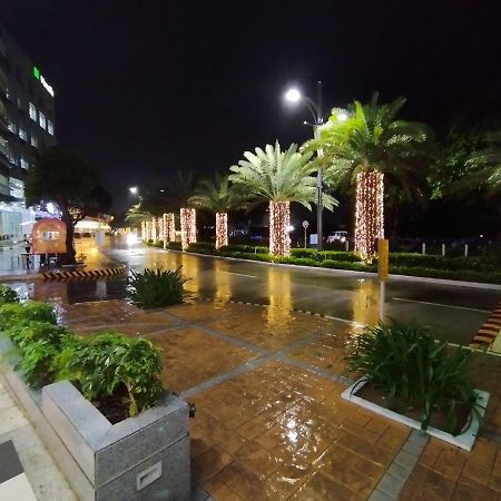 Mactan Newtown Seaview Condo By Fjcivo Lapu-Lapu City Exteriör bild