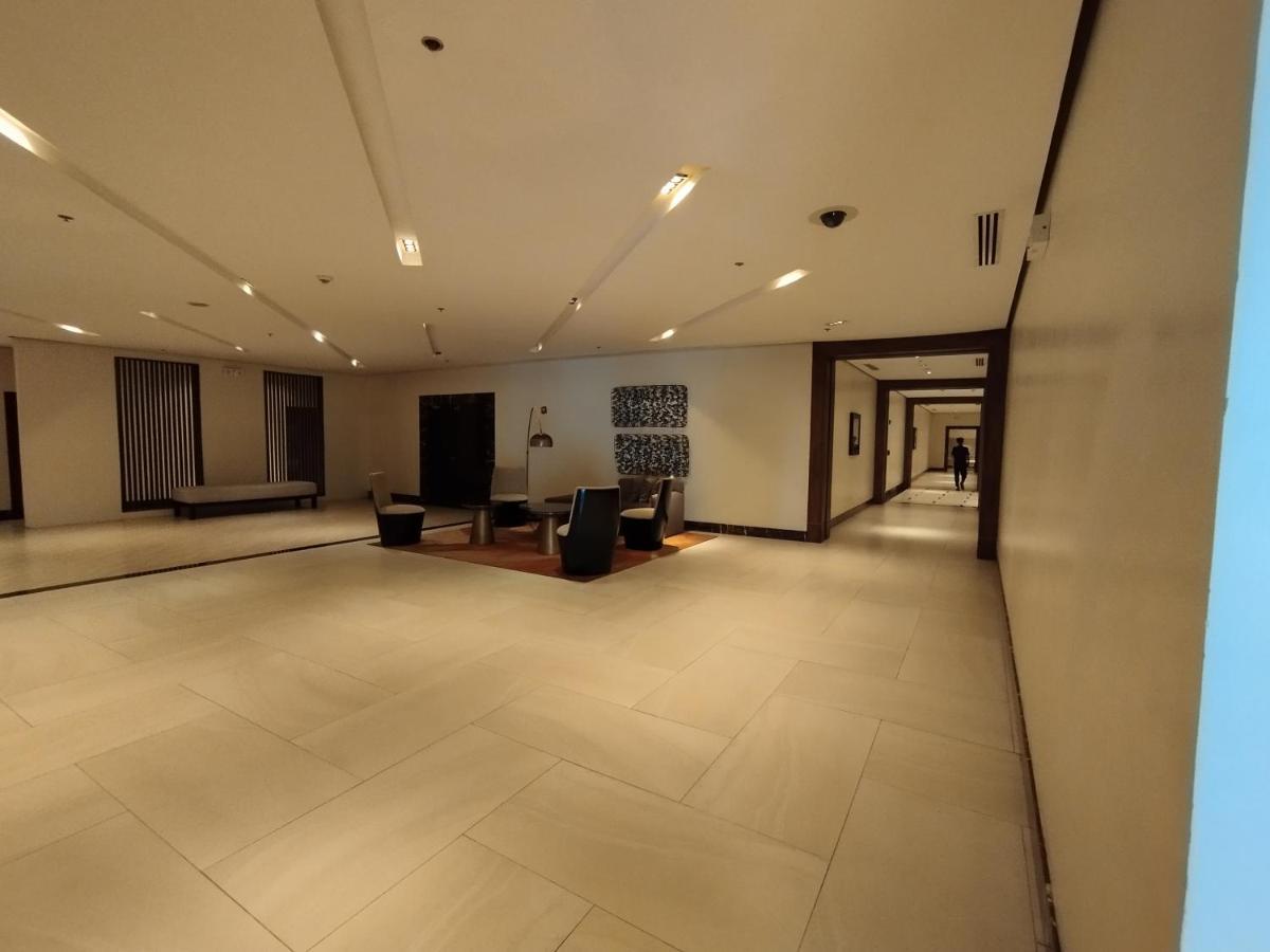 Mactan Newtown Seaview Condo By Fjcivo Lapu-Lapu City Exteriör bild